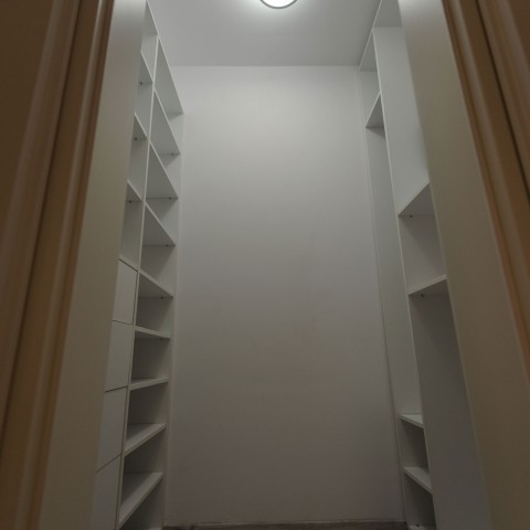 Studio - dulap