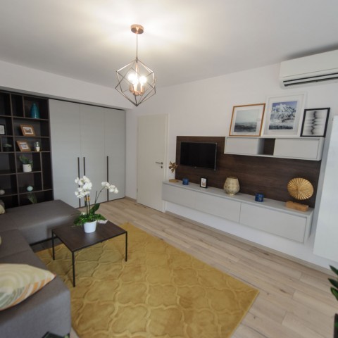 Apartament 3 camere - living