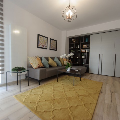 Apartament 3 camere - living