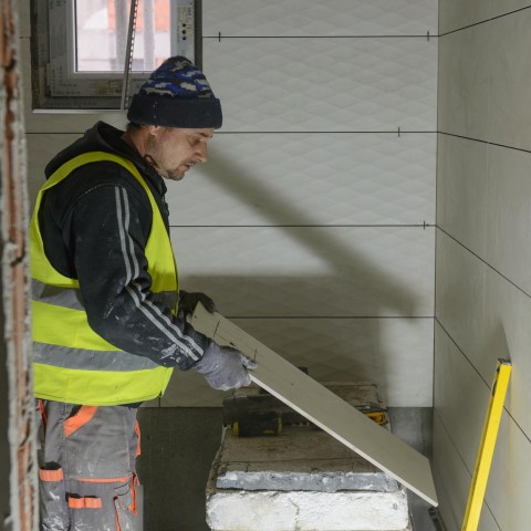 Constructii