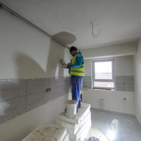 Constructii