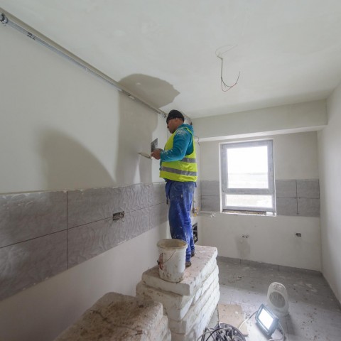 Constructii